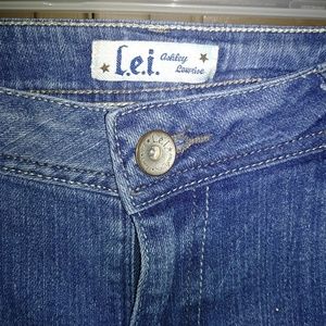 Lei cropped jeans *CUTE*